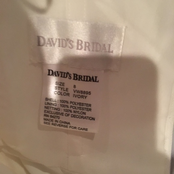 David’s Bridal wedding dress - Picture 2 of 2